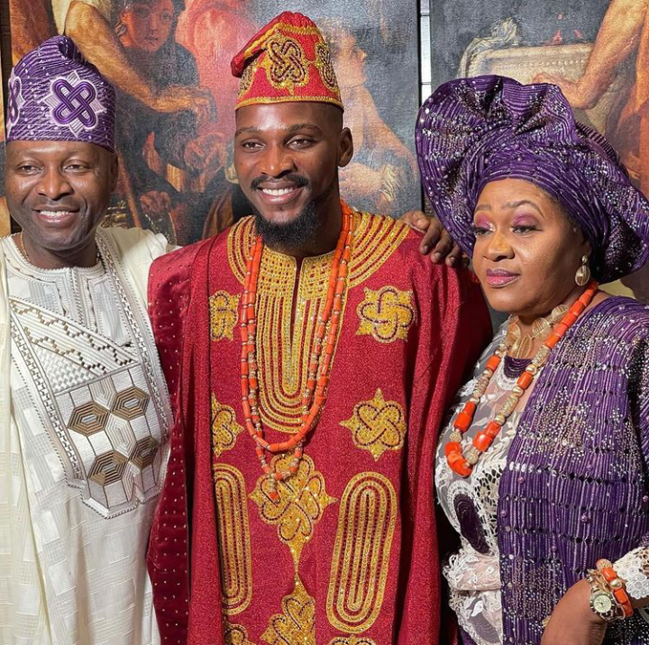 Tobi Bakare traditional wedding photo