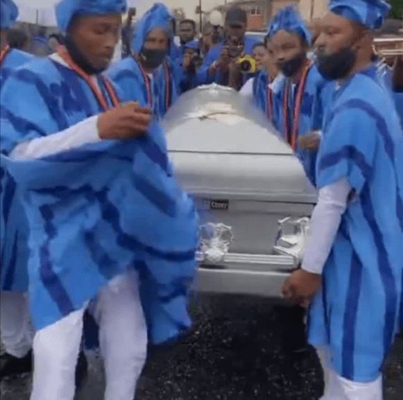 Tiwa Savage buries her dad