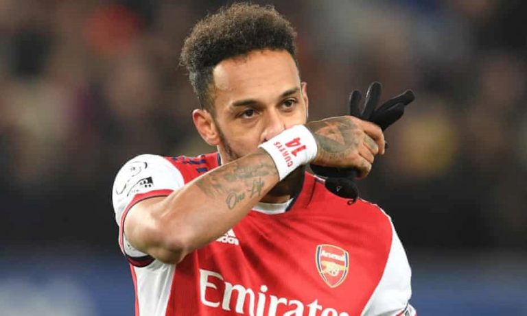 Aubameyang stripped of Arsenal captaincy