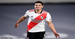 Man City sign River Plate's Julian Alvarez