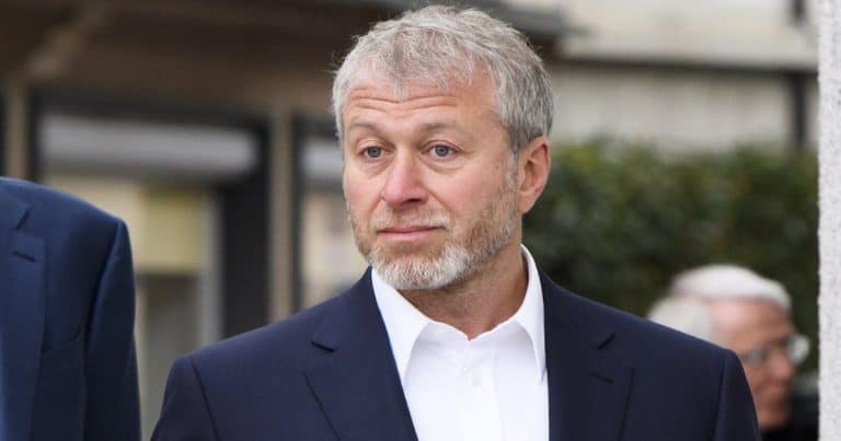 Chelsea's owner, Roman Abramovich barred from living in Britain