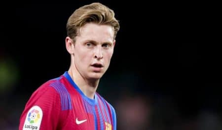 Barcelona demand one Man Utd player for De Jong transfer